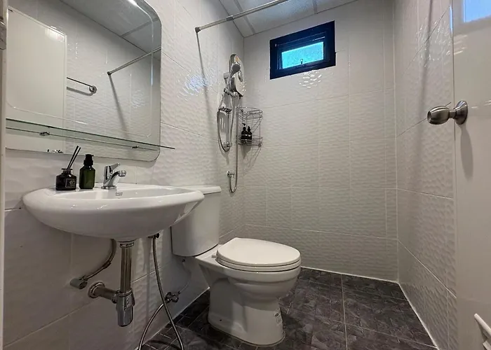 Cozy Canal House 1 Min To Mrt & Street Foods * Banguecoque