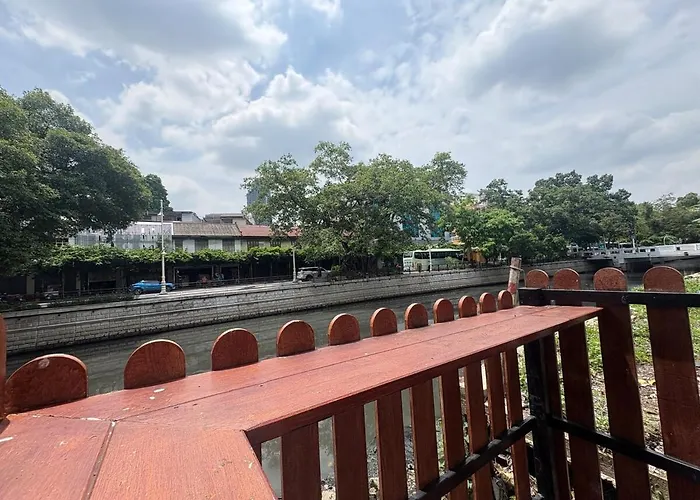Casa de férias Cozy Canal House 1 Min To Mrt & Street Foods