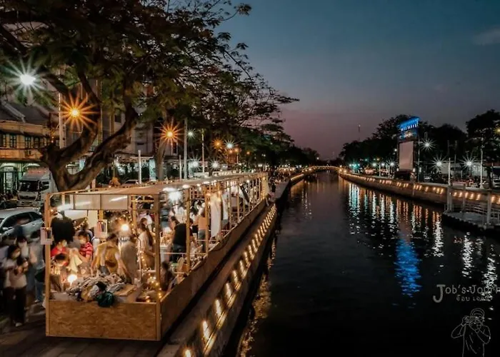 Casa de férias Cozy Canal House 1 Min To Mrt & Street Foods *